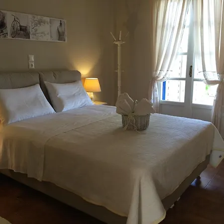 Kiki Apartment